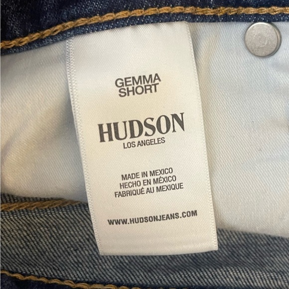 Hudson Gemma Shorts - Picture 6 of 7